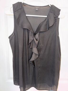 Ann Taylor Black Sleeveless Ruffle V-Neck Camisole